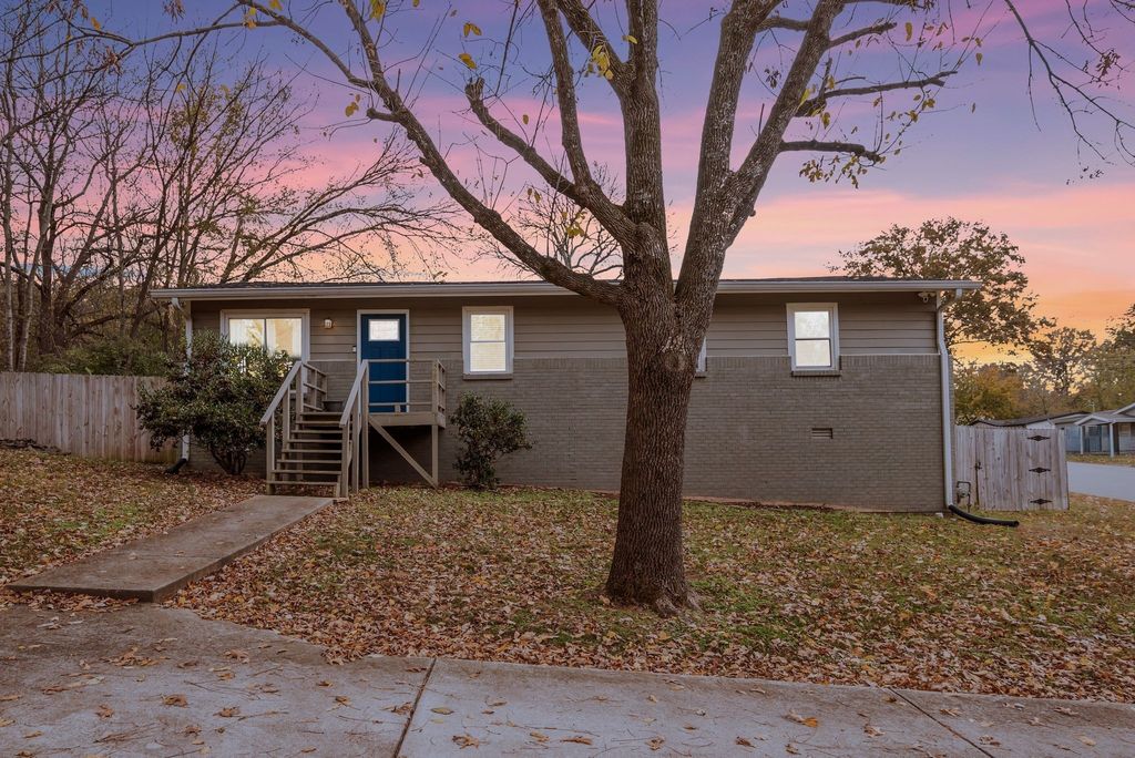 2721 Jones Ave, Nashville, TN 37207