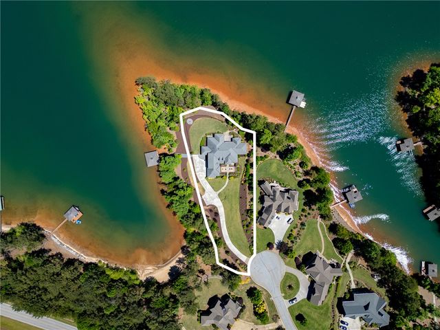 3021 Rock Point Drive, Seneca, SC 29672