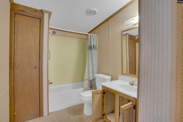 632 Harmon Road, Hopkins, SC 29061