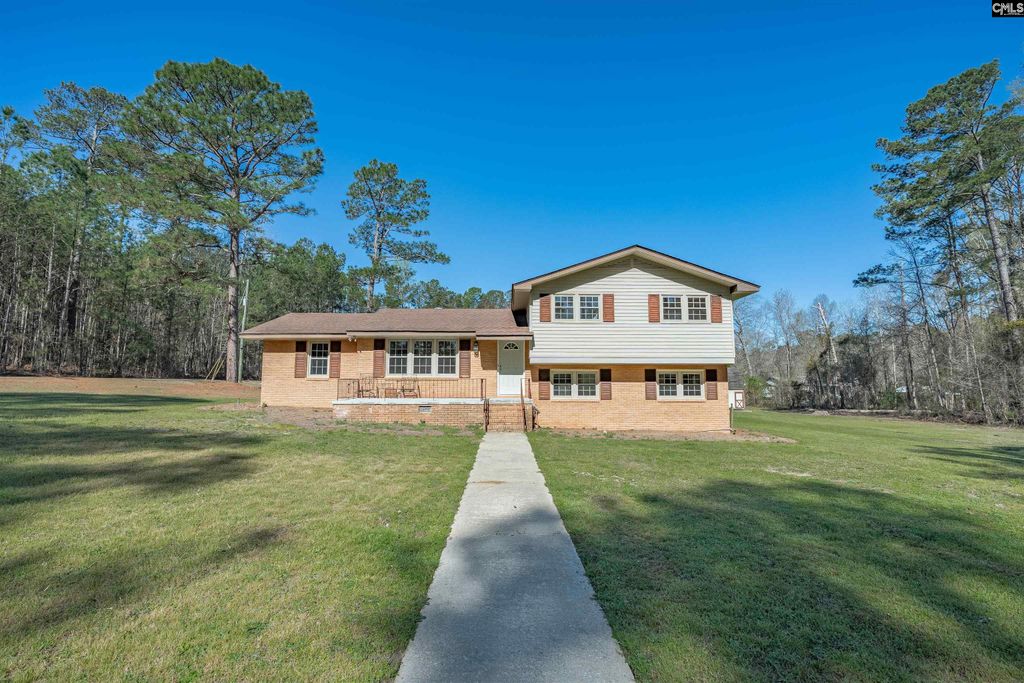 632 Harmon Road, Hopkins, SC 29061