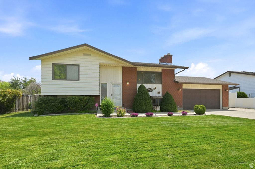 6021 S DON JOSE DR, Taylorsville, UT 84129