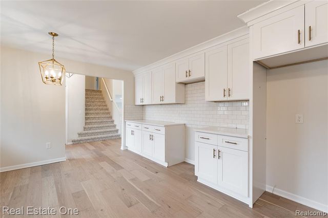 19339 Starlane Street, Southfield, MI 48075