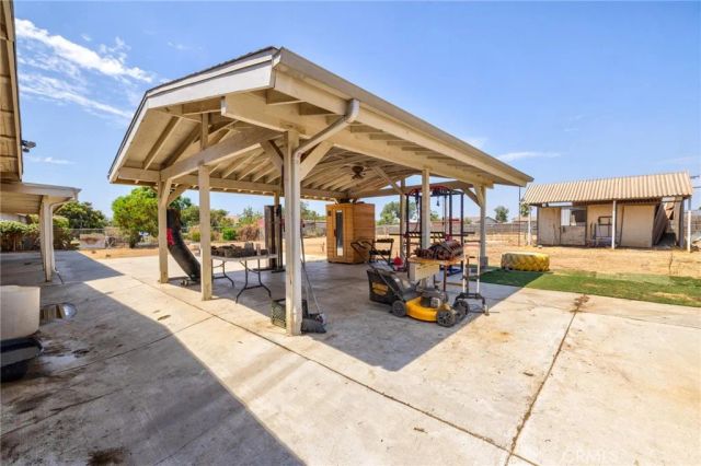 11201 58th, Jurupa Valley, CA 91752
