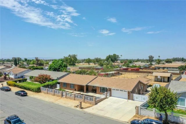 11201 58th, Jurupa Valley, CA 91752
