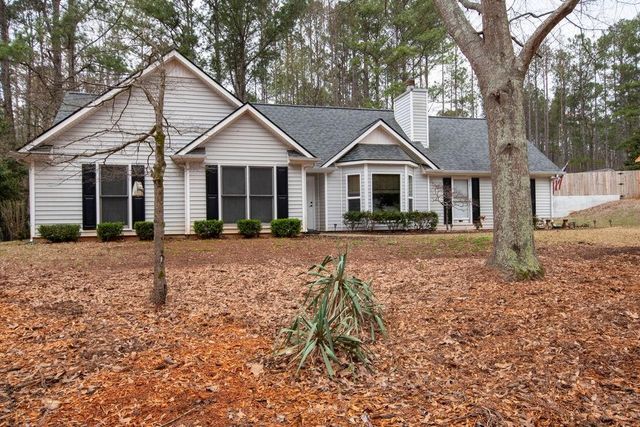 90 Jeb Stuart Drive, Newnan, GA 30265