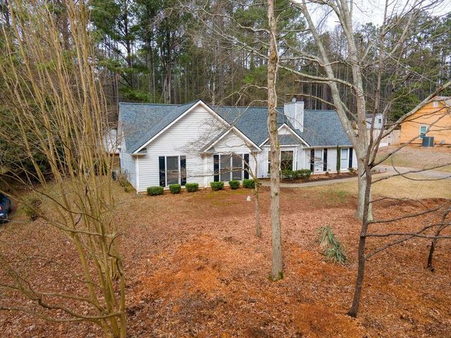 90 Jeb Stuart Drive, Newnan, GA 30265