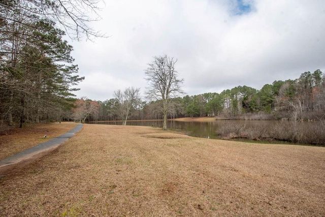 90 Jeb Stuart Drive, Newnan, GA 30265