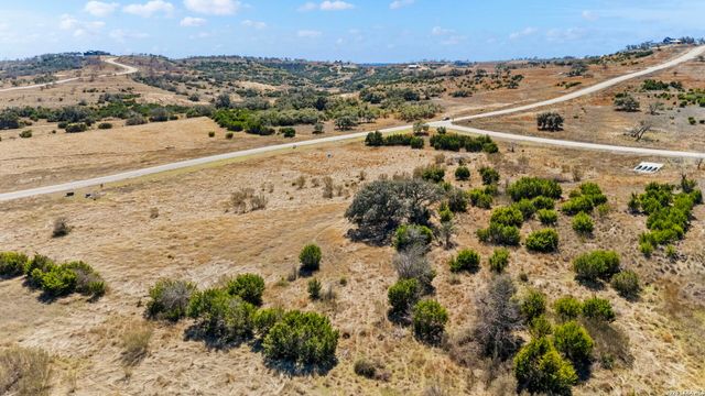 1496 Majestic Hills, Blanco, TX 78606