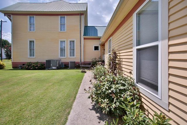 139 OAK AVE, Whiteville, TN 38075