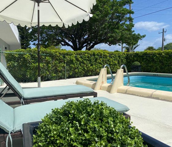 480 W Camino Real 31, Boca Raton, FL 33432