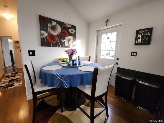 101 Longstreet Avenue, Bronx, NY 10465