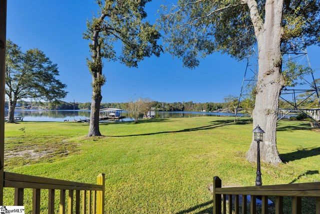 235 Cedar Hill Lane, Waterloo, SC 29384