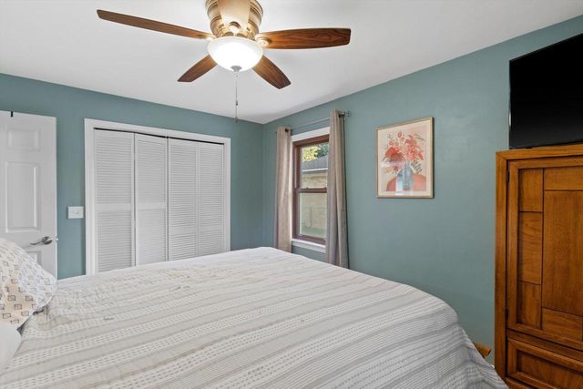 2317 Gillen STREET, Racine, WI 53403