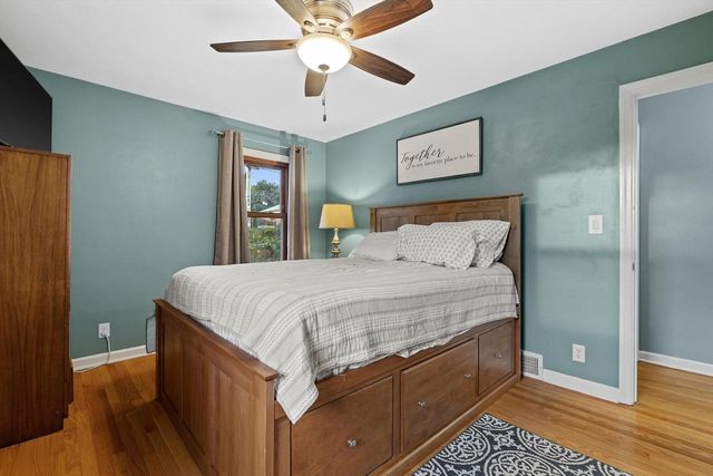 2317 Gillen STREET, Racine, WI 53403