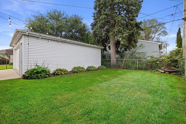 2317 Gillen STREET, Racine, WI 53403