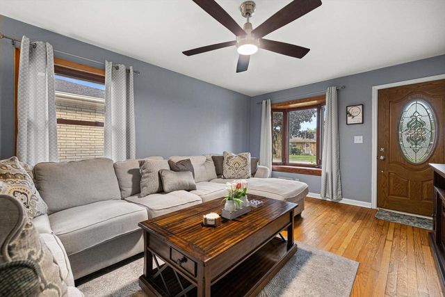 2317 Gillen STREET, Racine, WI 53403