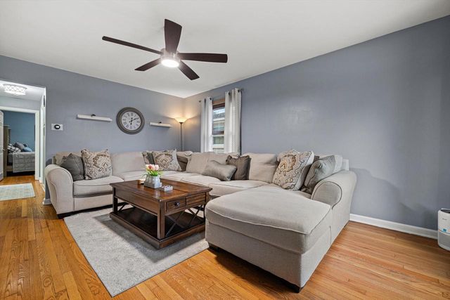 2317 Gillen STREET, Racine, WI 53403