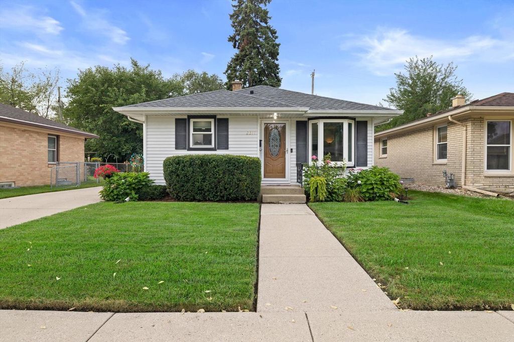 2317 Gillen STREET, Racine, WI 53403
