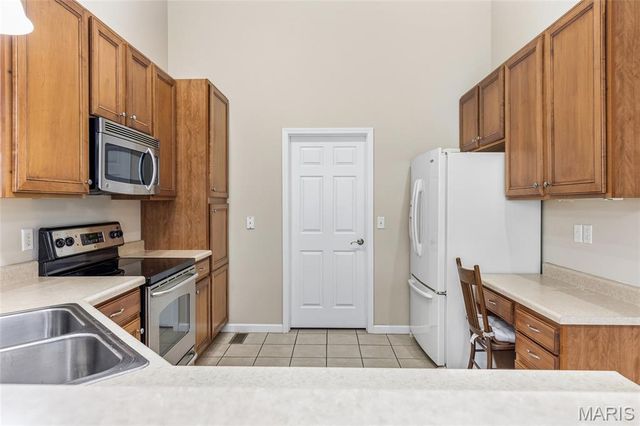 961 Promenade Court, Dardenne Prairie, MO 63368