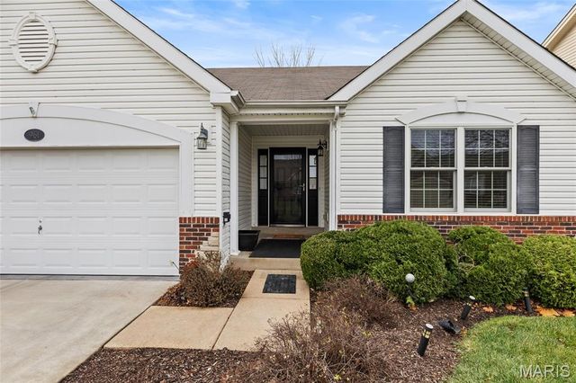 961 Promenade Court, Dardenne Prairie, MO 63368