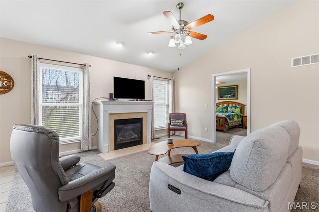 961 Promenade Court, Dardenne Prairie, MO 63368