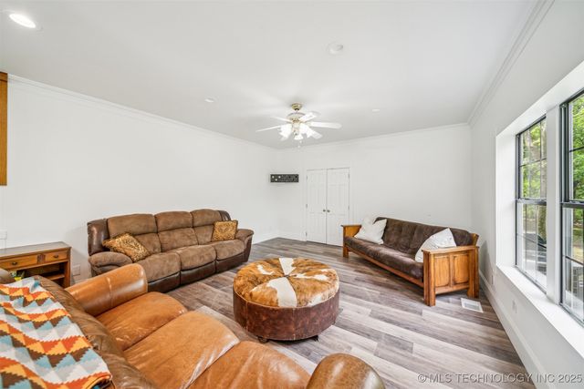 1001 County Road 2265, Skiatook, OK 74070