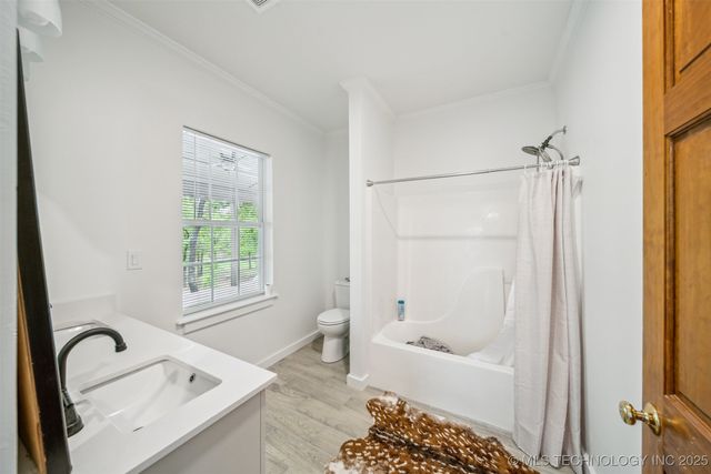 1001 County Road 2265, Skiatook, OK 74070