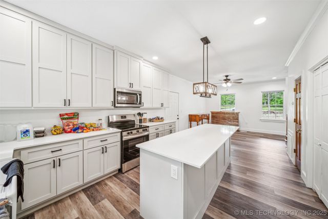 1001 County Road 2265, Skiatook, OK 74070