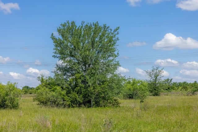 6507 Atakapan Trail, Bedias, TX 77831