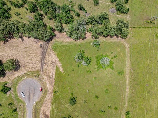 6507 Atakapan Trail, Bedias, TX 77831