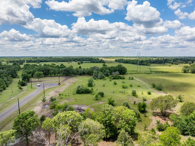 6507 Atakapan Trail, Bedias, TX 77831