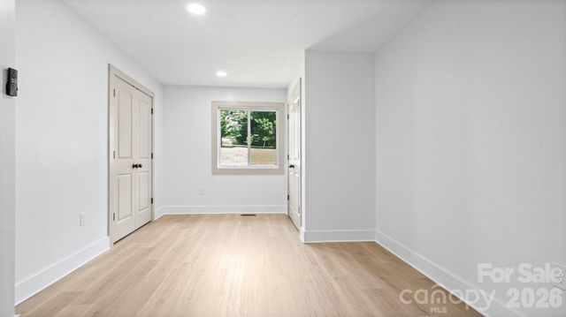 32 Bowen Drive, Belmont, NC 28012