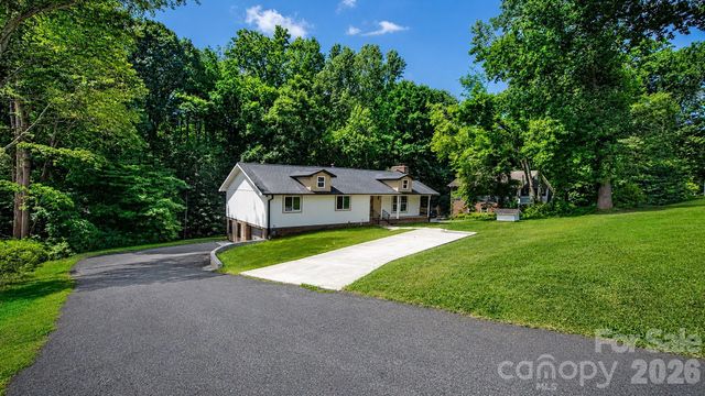 32 Bowen Drive, Belmont, NC 28012
