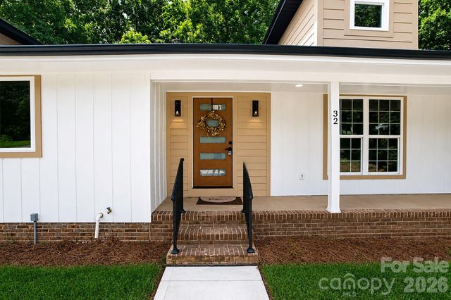 32 Bowen Drive, Belmont, NC 28012