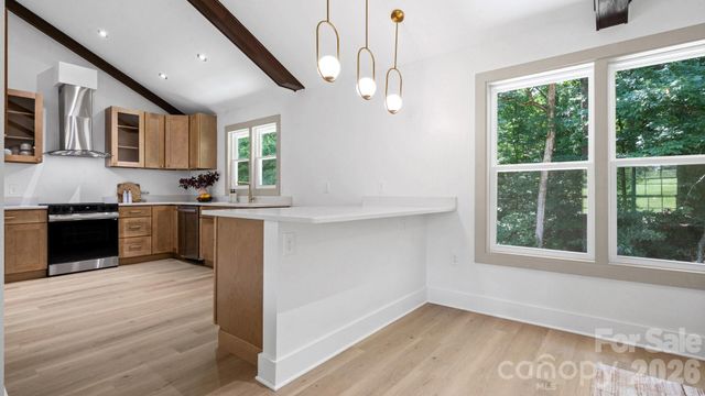 32 Bowen Drive, Belmont, NC 28012
