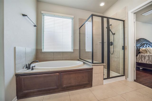 7702 Mona Key Court, Richmond, TX 77407