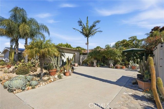 829 E Fesler Street, Santa Maria, CA 93454