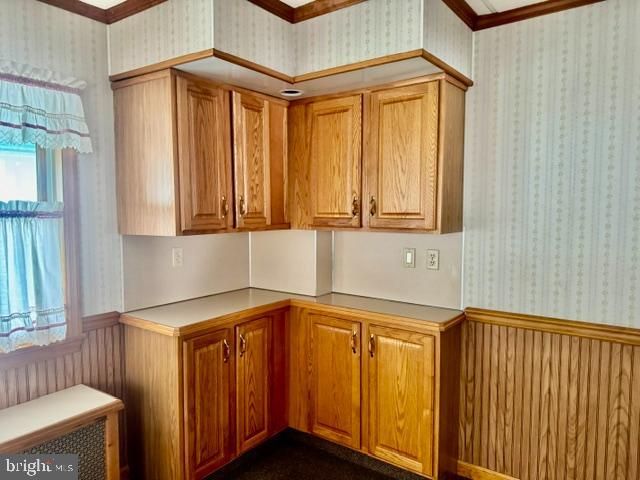 222 S SCHUYLKILL AVE, Shenandoah, PA 17976