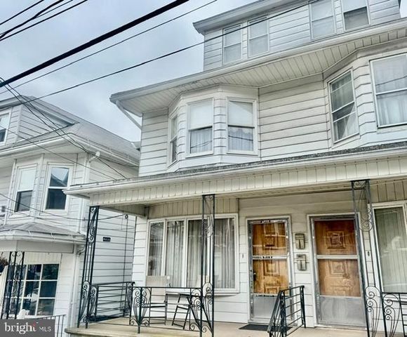 222 S SCHUYLKILL AVE, Shenandoah, PA 17976