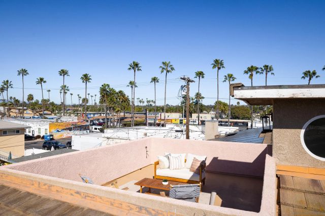 1834 S Tremont St, Oceanside, CA 92054