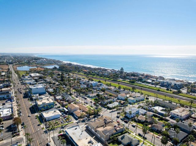 1834 S Tremont St, Oceanside, CA 92054