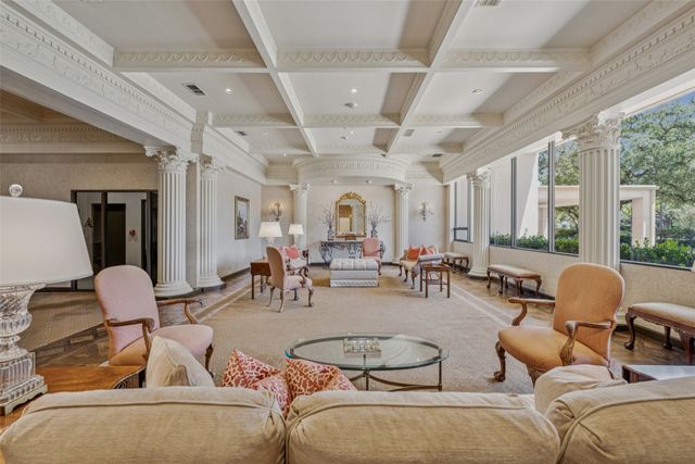 6335 W Northwest Highway 1417, Dallas, TX 75225