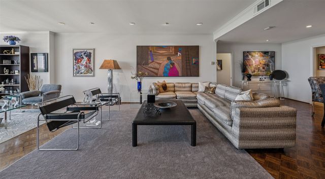 6335 W Northwest Highway 1417, Dallas, TX 75225