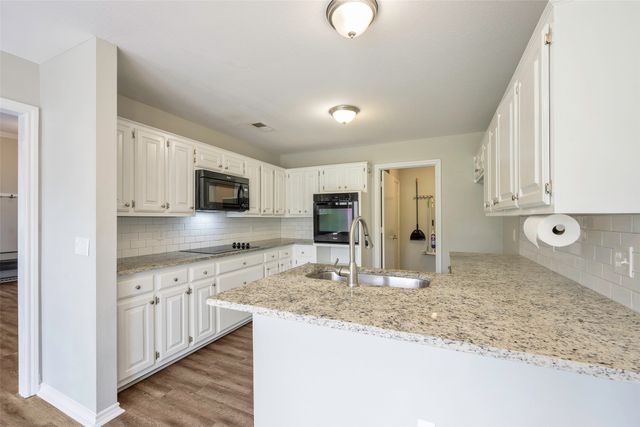 8148 Bobwhite Drive, Frisco, TX 75034