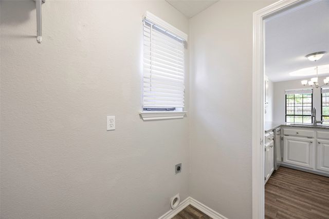 8148 Bobwhite Drive, Frisco, TX 75034