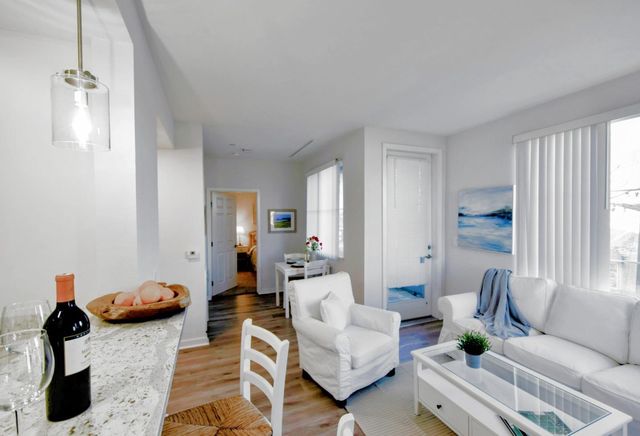 1066 41st Avenue A207, Capitola, CA 95010