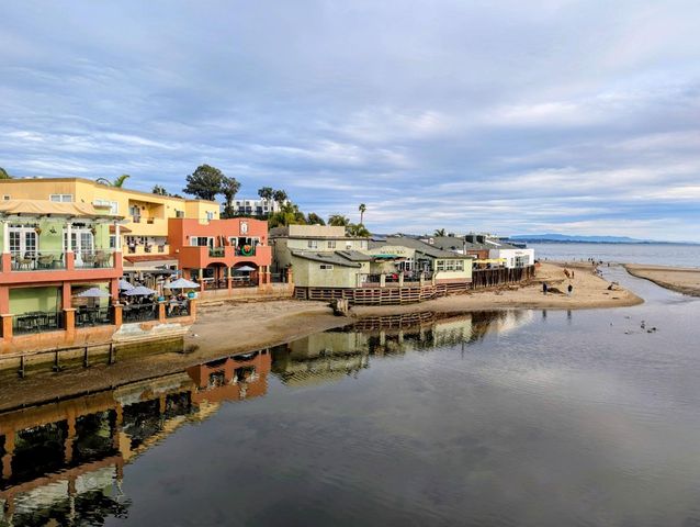 1066 41st Avenue A207, Capitola, CA 95010