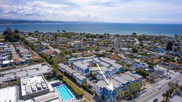 1066 41st Avenue A207, Capitola, CA 95010