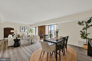 37 PICKBURN CT #C, Cockeysville, MD 21030
