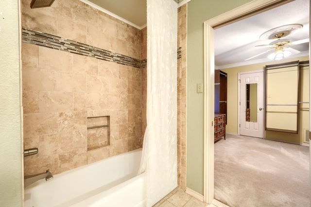 2205 W Hull Street, Denison, TX 75020